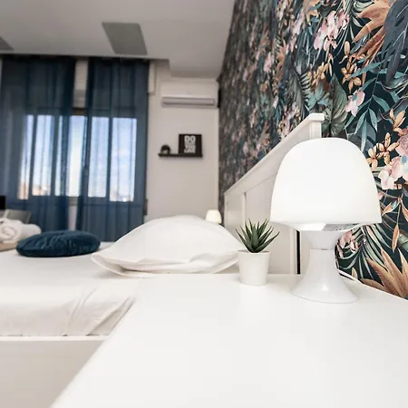 128l Guest house